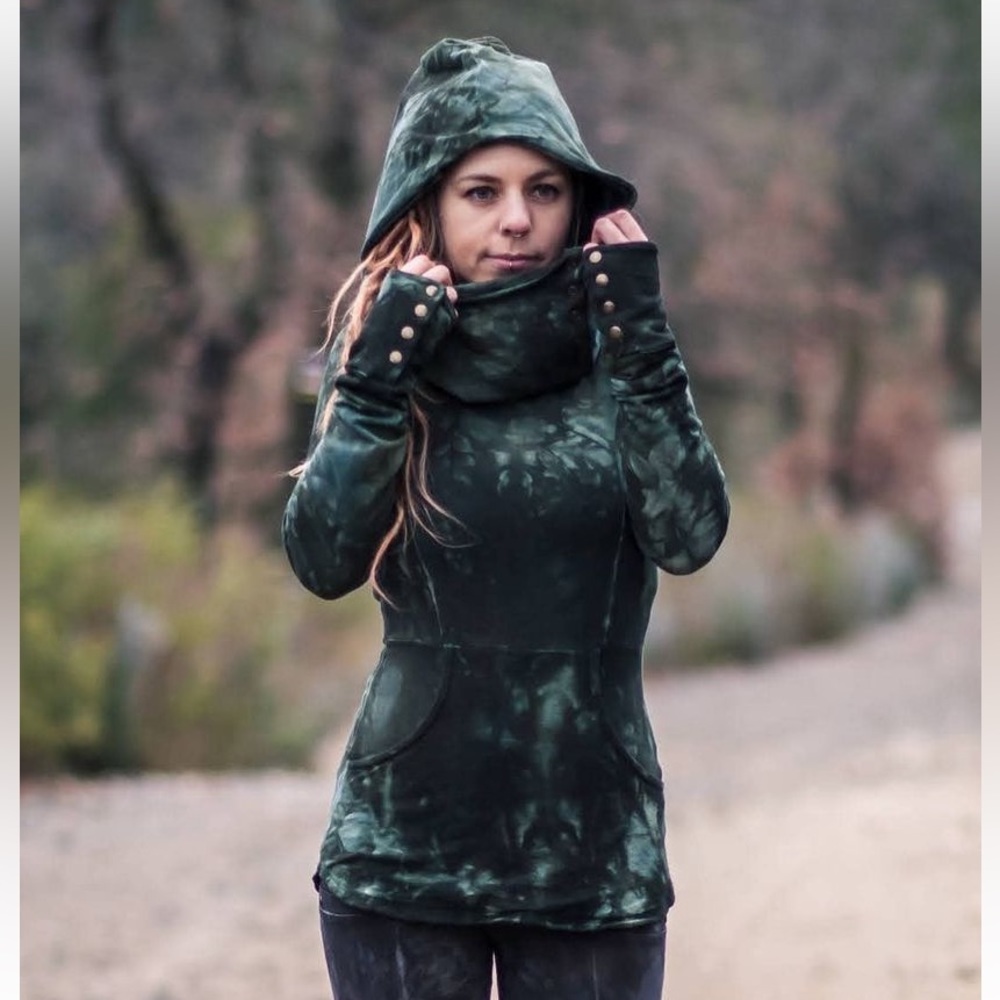 *sold* Naiades Chimaera Hoodie - Picture 1 of 6